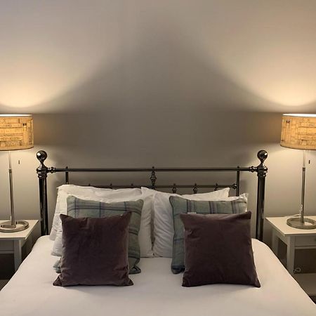 Bright And Stylish Apartment - Old Town إدنبرة المظهر الخارجي الصورة